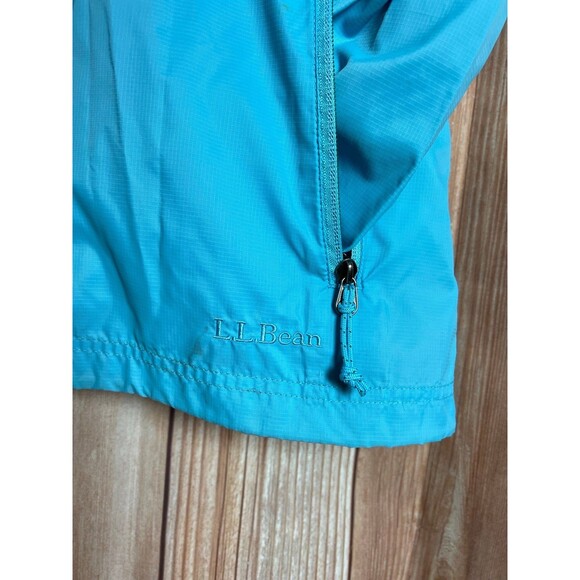 L.L. BEAN Rain Jacket Size S (Bx 9) - Picture 5 of 10